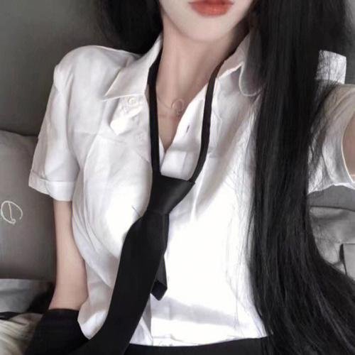 菊与断头台